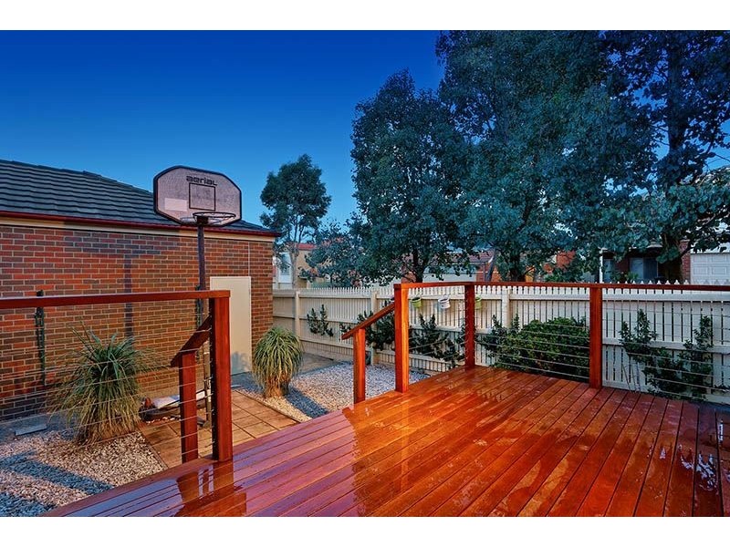 1 Houghton Drive, Ferntree Gully VIC 3156