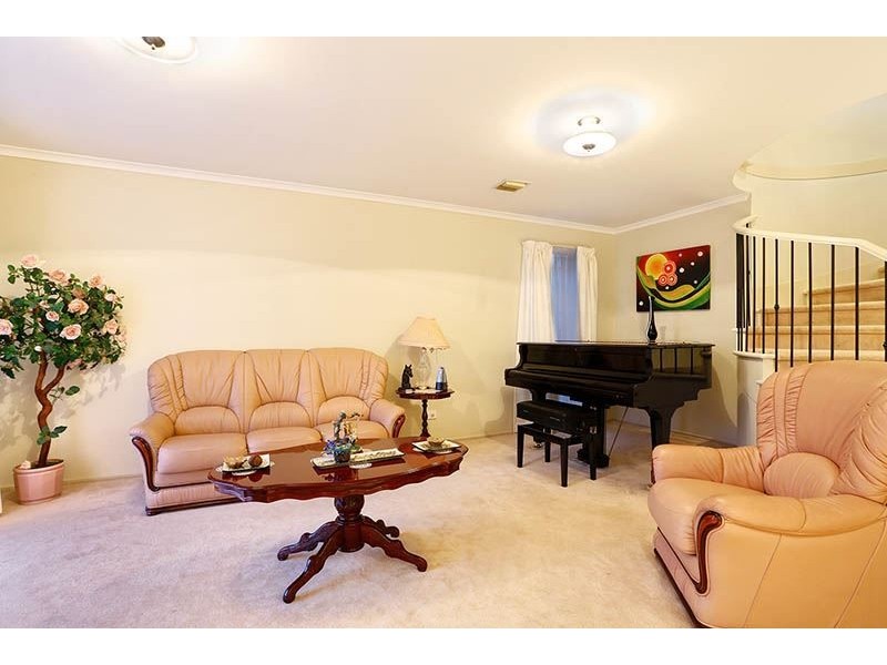 13 Nicole Court, Rowville VIC 3178