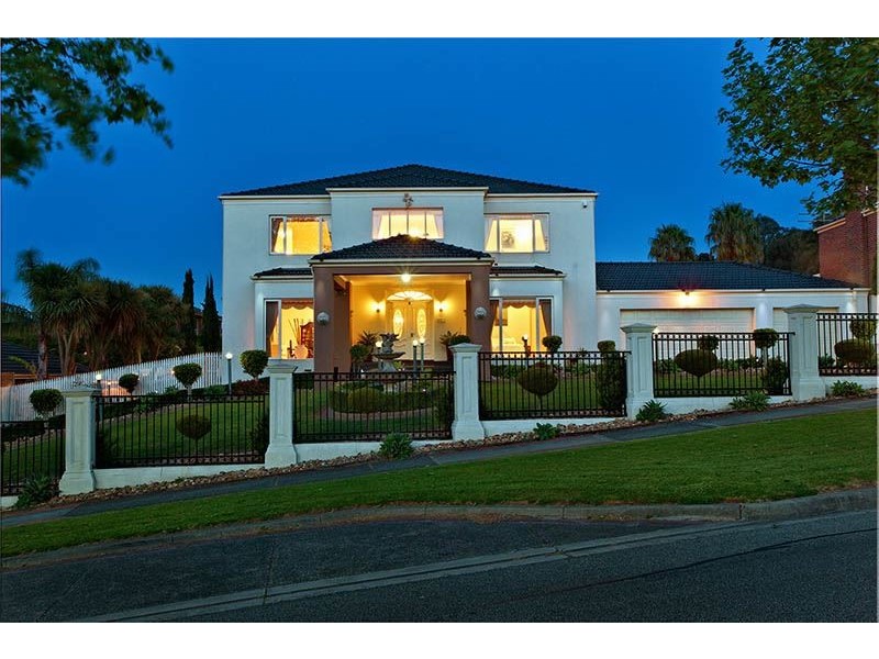 6-8 Allamanda Boulevard, Lysterfield VIC 3156