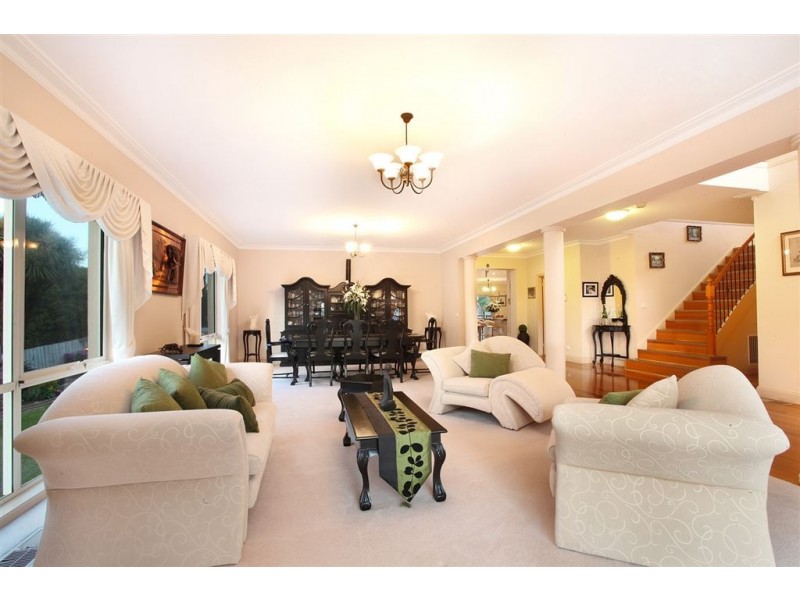 6-8 Allamanda Boulevard, Lysterfield VIC 3156