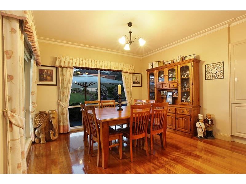 6-8 Allamanda Boulevard, Lysterfield VIC 3156