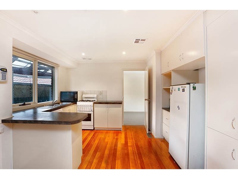 32 Fernlea Avenue, Rowville VIC 3178