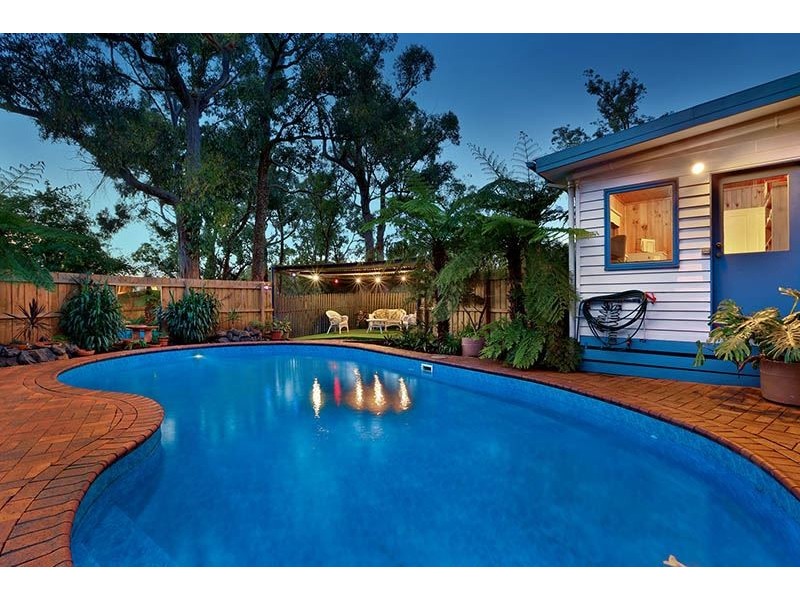 15 Ferndale Avenue, Upwey VIC 3158