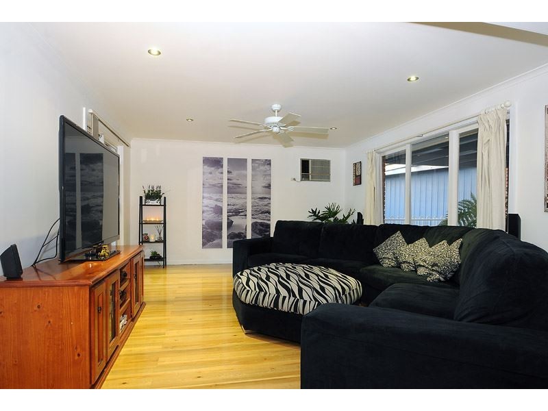 72 Willow Avenue, Rowville VIC 3178