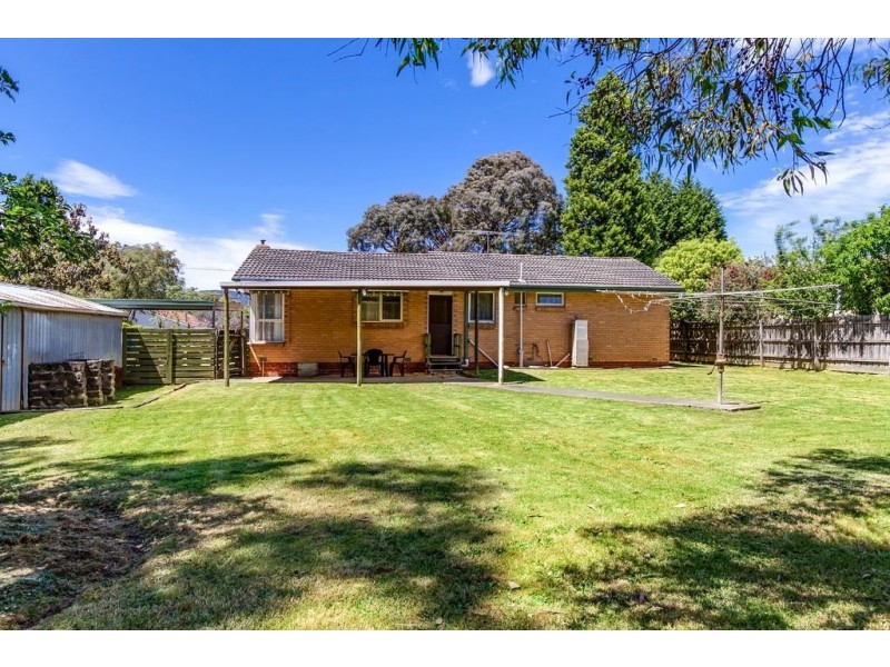 25 Cherrytree Rise, Knoxfield VIC 3180