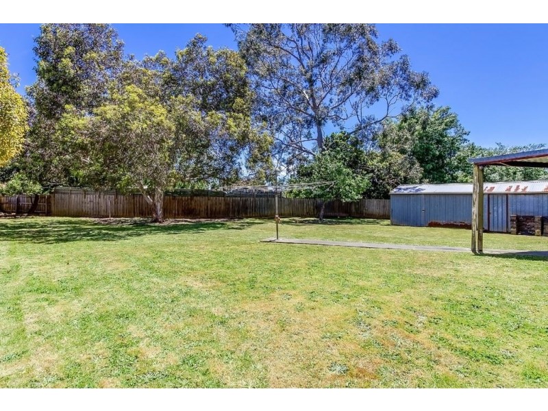 25 Cherrytree Rise, Knoxfield VIC 3180