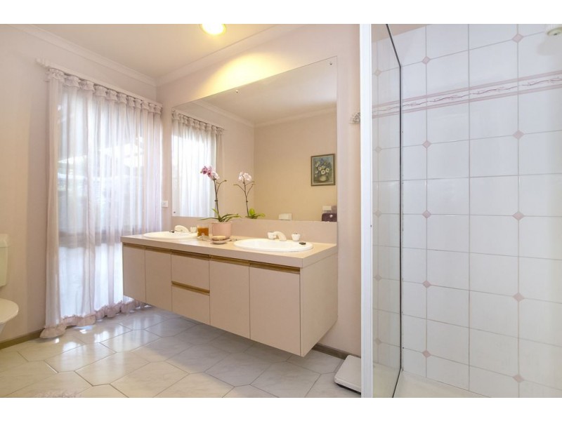 7 Rigby Mews, Rowville VIC 3178