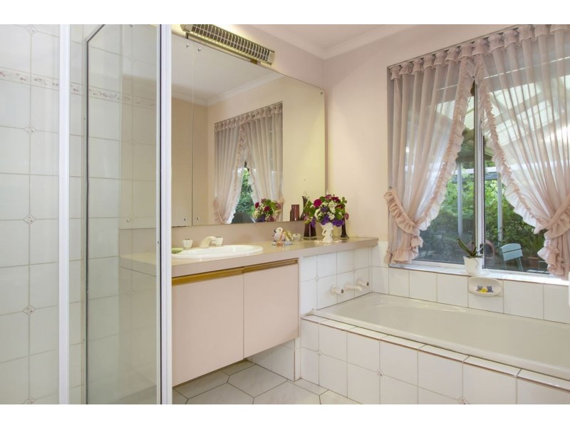 7 Rigby Mews, Rowville VIC 3178