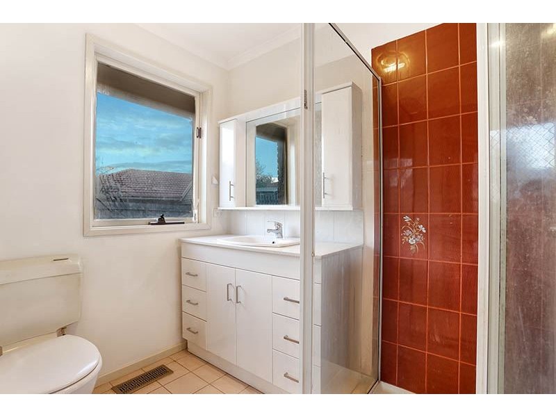32 Fernlea Avenue, Rowville VIC 3178