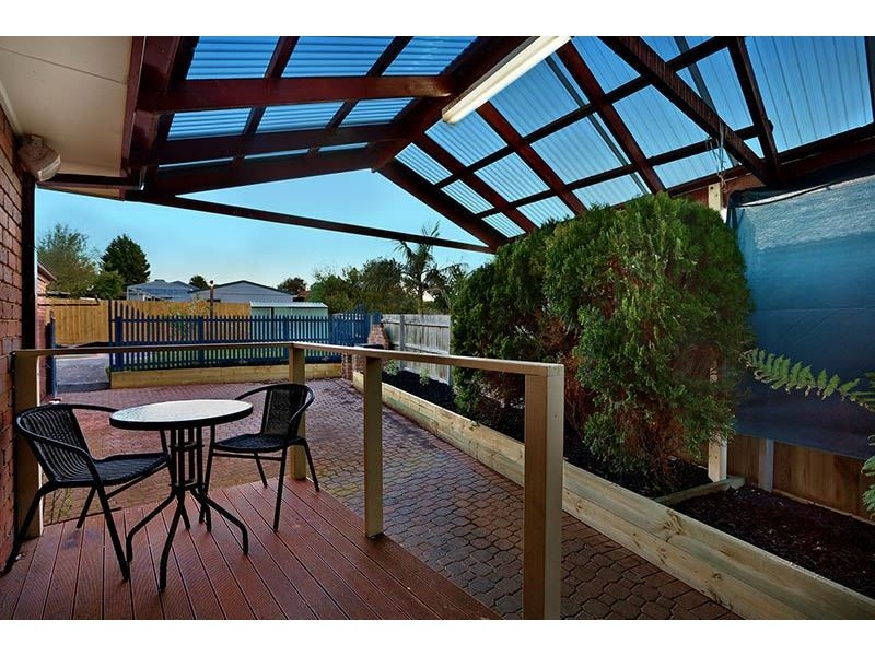 32 Fernlea Avenue, Rowville VIC 3178