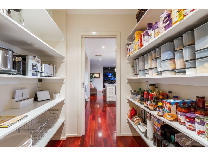 61 Viewgrand Rise, Lysterfield VIC 3156