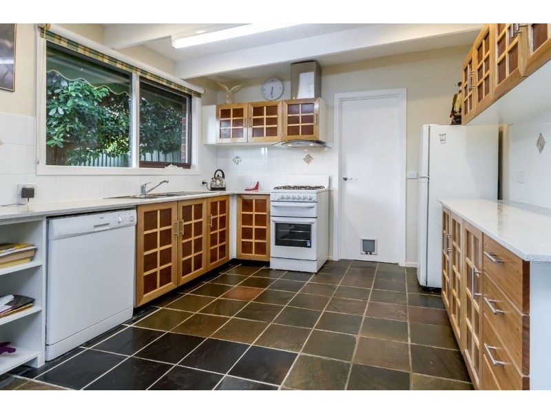 257 Dandelion Drive, Rowville VIC 3178