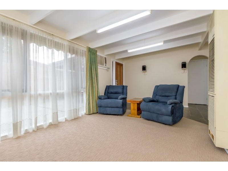 257 Dandelion Drive, Rowville VIC 3178