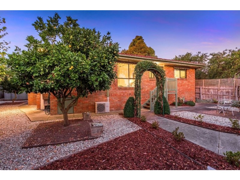 2/41 Bond Avenue, Blackburn South VIC 3130