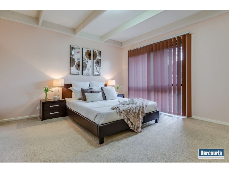 12 Ross Street, Ferntree Gully VIC 3156