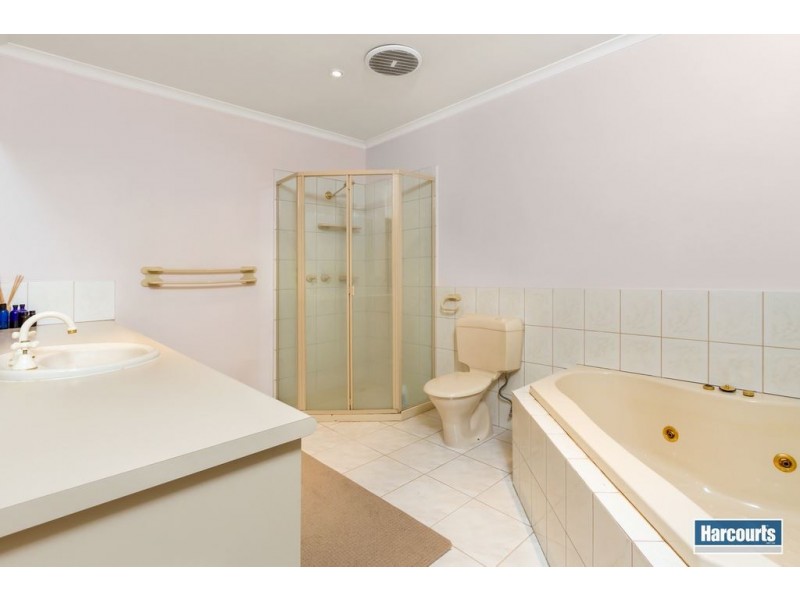 21 Yarana Street, Ferntree Gully VIC 3156