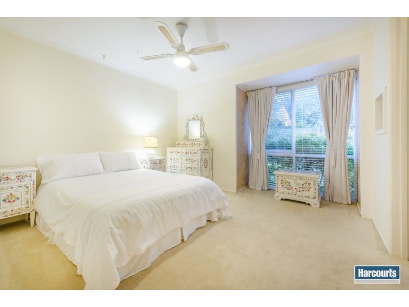 24 Crusoe Drive, Lysterfield VIC 3156