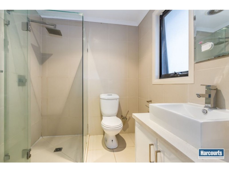 5A Tennyson Avenue, Clayton South VIC 3169