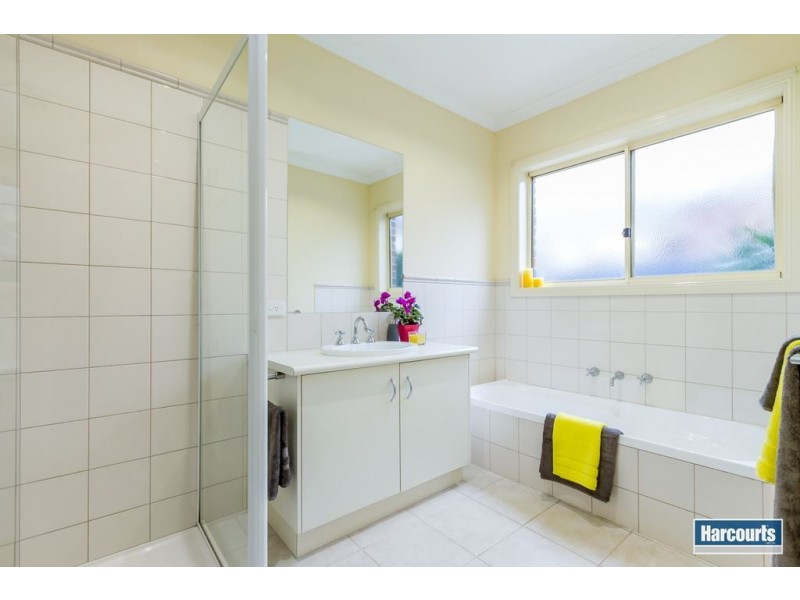 32 Farview Drive, Rowville VIC 3178