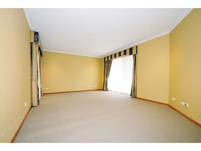 15 Fowler Road, Rowville VIC 3178