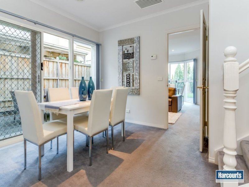 8 Victoria Knox Avenue, Rowville VIC 3178