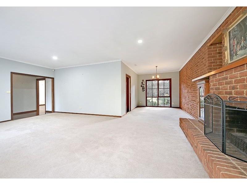 38 Vista Crescent, Rowville VIC 3178