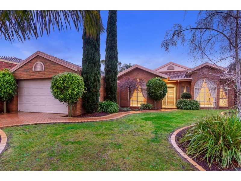 4 Gilda Court, Rowville VIC 3178