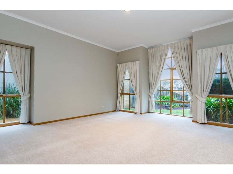 4 Gilda Court, Rowville VIC 3178