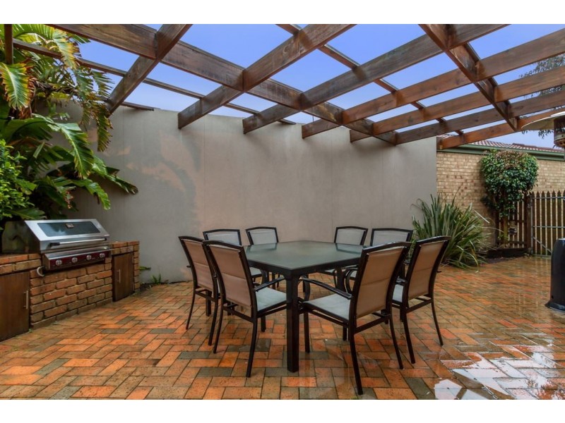 4 Gilda Court, Rowville VIC 3178