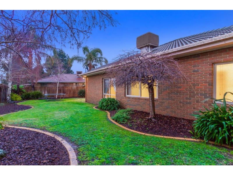 4 Gilda Court, Rowville VIC 3178