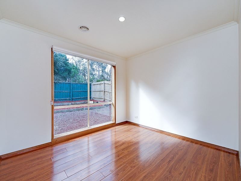 7 Whipbird Court, Rowville VIC 3178