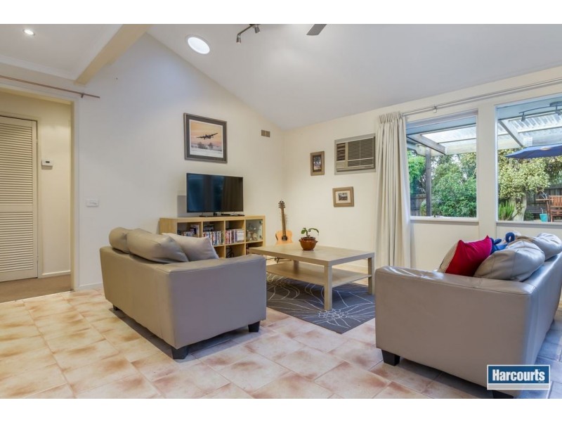 4 Barwon Court, Rowville VIC 3178