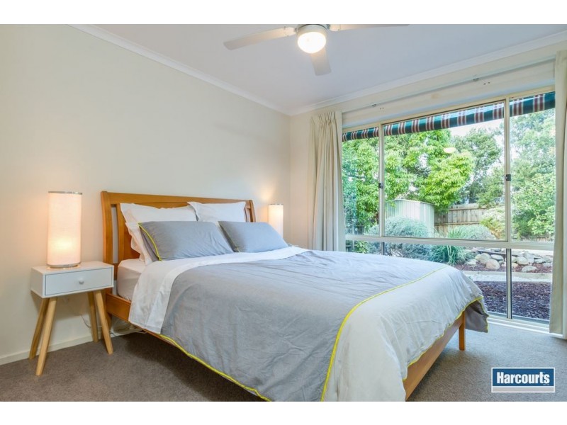 4 Barwon Court, Rowville VIC 3178