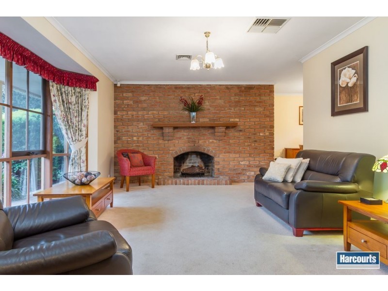 12 Redgum Court, Rowville VIC 3178