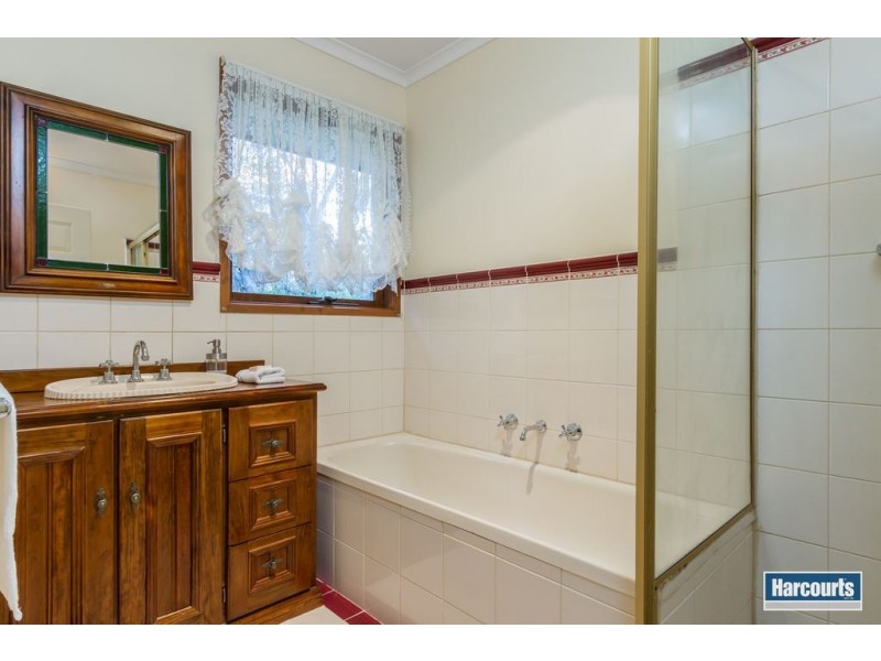 12 Redgum Court, Rowville VIC 3178