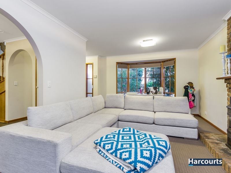 1 Reeve Place, Rowville VIC 3178