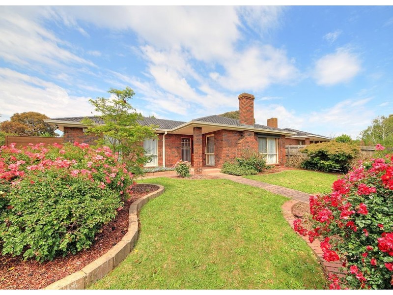 16 Cardinia Way, Rowville VIC 3178