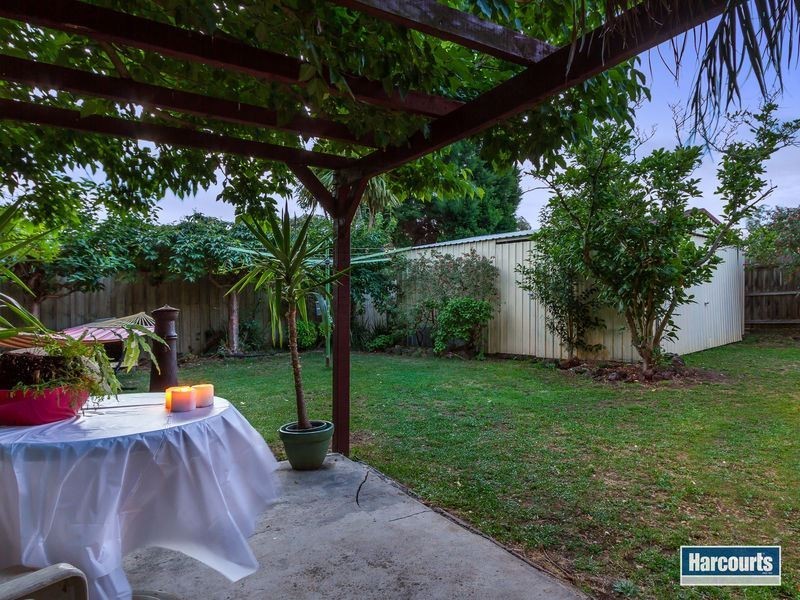 18 Windermere Drive, Ferntree Gully VIC 3156