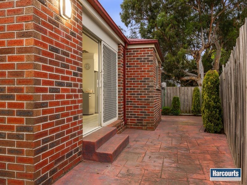 1 Weeks Close, Rowville VIC 3178
