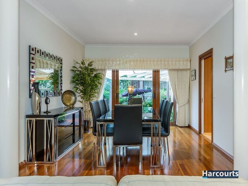 23 Camphor Close, Lysterfield VIC 3156