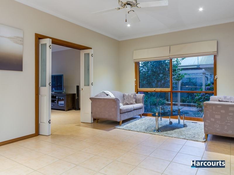 23 Camphor Close, Lysterfield VIC 3156