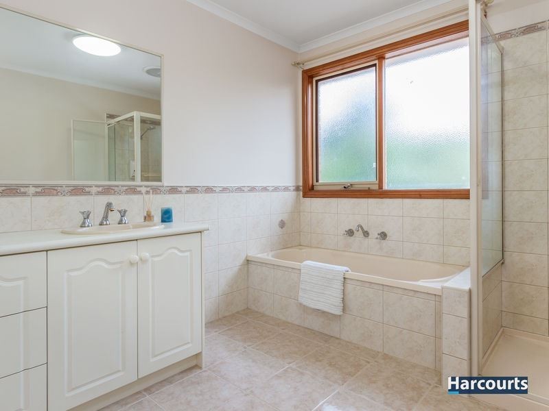 23 Camphor Close, Lysterfield VIC 3156