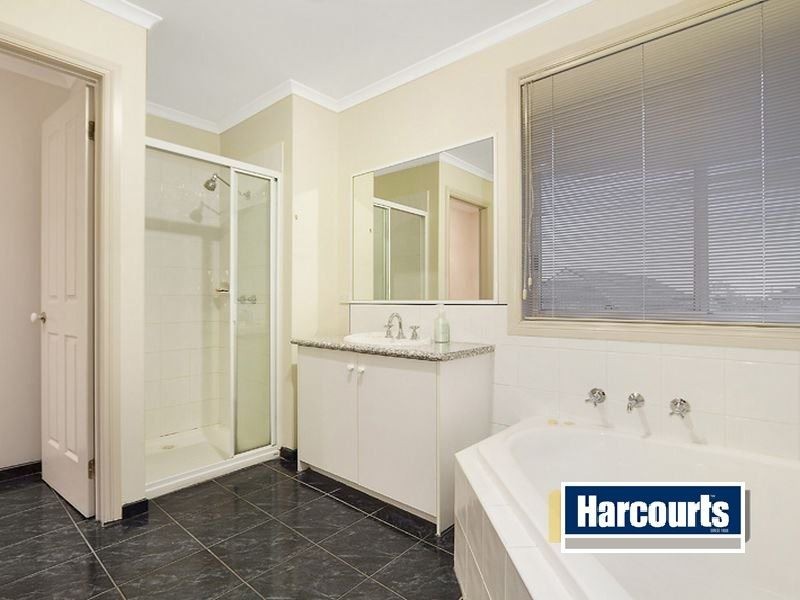 47 Fairway Drive, Rowville VIC 3178