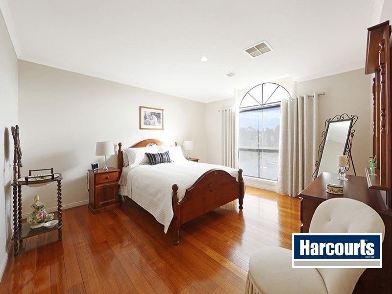 47 Fairway Drive, Rowville VIC 3178