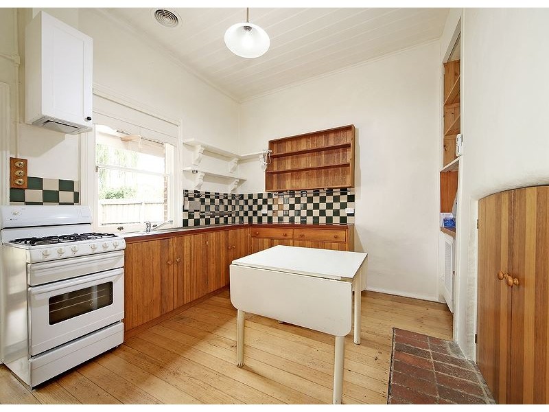 24 Westley Street, Ferntree Gully VIC 3156