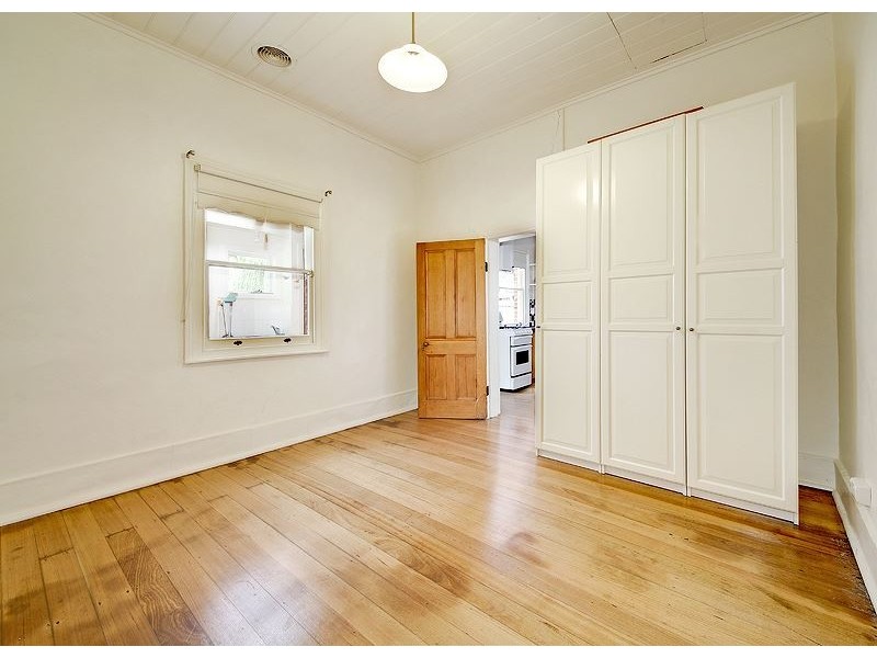 24 Westley Street, Ferntree Gully VIC 3156