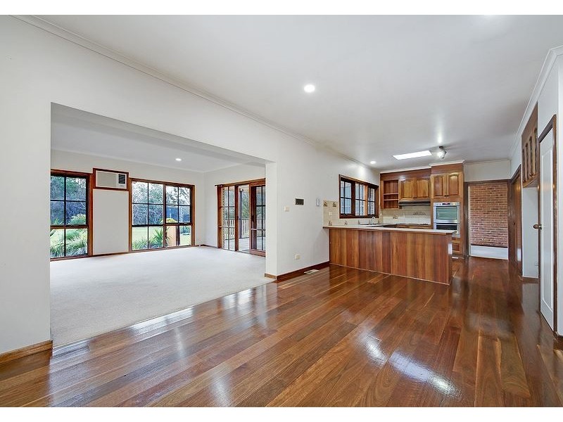 38 Vista Crescent, Rowville VIC 3178
