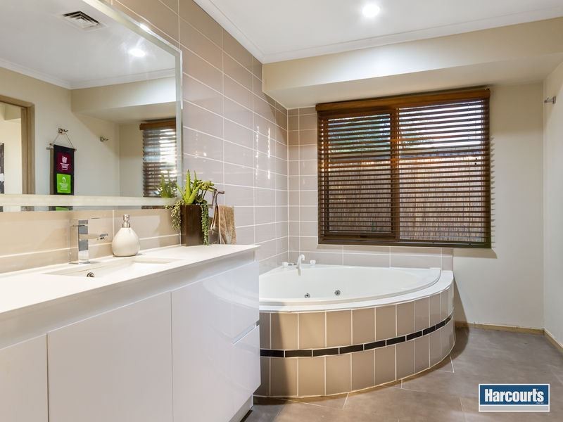 29 Bickerton Court, Rowville VIC 3178