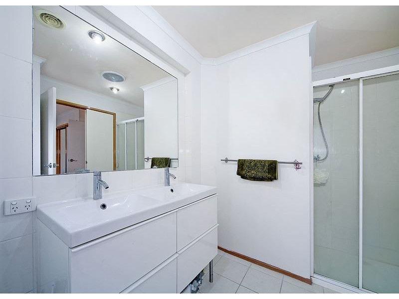 20 Clauscen Drive, Rowville VIC 3178