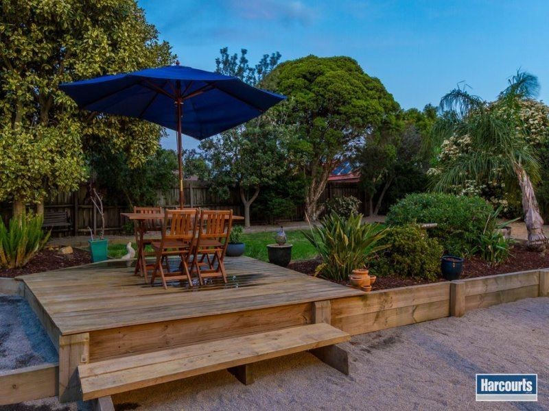 4 Barwon Court, Rowville VIC 3178